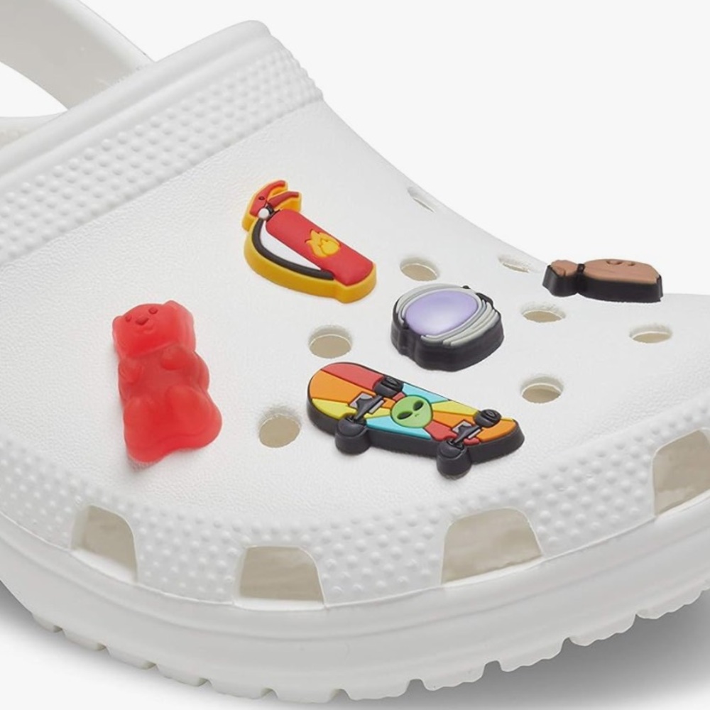 ❣️4 for $15❣️Crocs Jibbitz Shoe Charms Set gummy bear